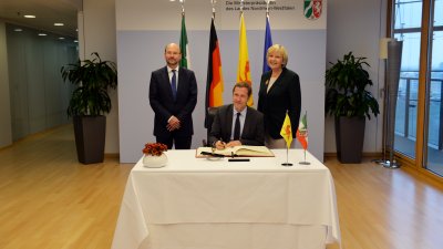 Ministerpräsidentin Hannelore Kraft empfängt den Ministerpräsidenten der wallonischen Regierung Paul Magnette