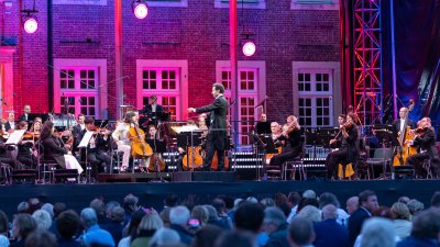 Sommerkonzert der Landesregierung anlässlich der Gründung des Landes Nordrhein-Westfalen vor 75 Jahren