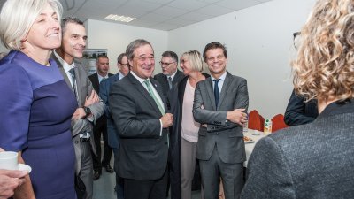 Kulturbevollmächtigter Armin Laschet nimmt am Deutsch-Französischen Ministerrat mit Bundeskanzlerin Angela Merkel und dem französischen Staatspräsidenten Emmanuel Macron in Toulouse teil