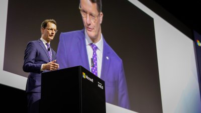 Ministerpräsident Wüst spricht auf internationaler KI-Partnerkonferenz von Microsoft in Bonn