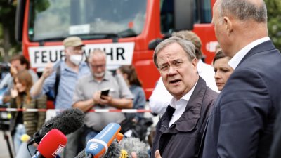 Bundespräsident Frank-Walter Steinmeier und Ministerpräsident Armin Laschet besuchen Erftstadt im Rhein-Erft-Kreis