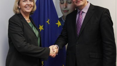 Ministerpräsidentin Hannelore Kraft zu politischen Gesprächen in Brüssel, 07.03.2012