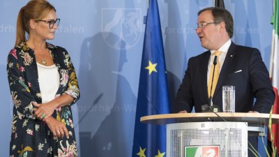 Verdienstorden des Landes Nordrhein-Westfalen an Andrea Berg