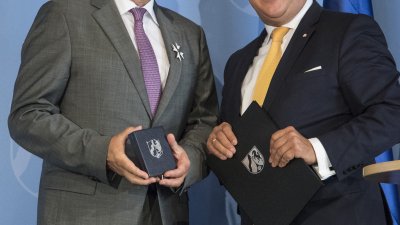 Verdienstorden des Landes Nordrhein-Westfalen an Norbert Bude