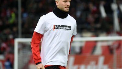 Antisemitismus, !Nie wieder T-Shirt, F95