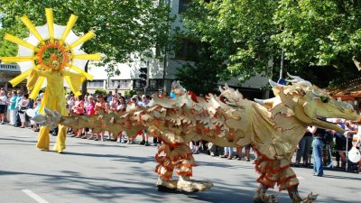 Die Festparade zum Nordrhein-Westfalen-Tag 2012