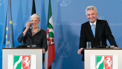 Deutschlandweit einzigartige „Forschungsfertigung Batteriezelle“ kommt nach Nordrhein-Westfalen
