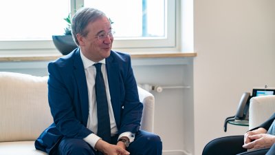 Ministerpräsident Armin Laschet trifft Shoah-Überlebende Inge Auerbacher