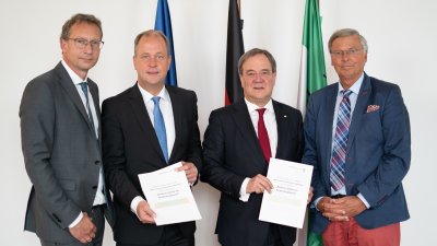 Regierungskommission „Mehr Sicherheit für Nordrhein-Westfalen“ übergibt Zwischenbericht zum Schutz von Kindesmissbrauch