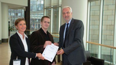 Übergabe #JUKON12-Bericht an Minister Duin