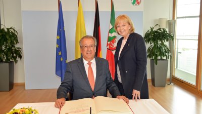 Ministerpräsidentin Hannelore Kraft trifft den kolumbianischen Botschafter S.E. Juan Mayr Maldonado