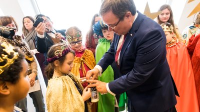 Traditionelles Dreikönigssingen im Landeshaus