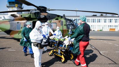 Corona-Patienten aus Frankreich werden nach Nordrhein-Westfalen geflogen