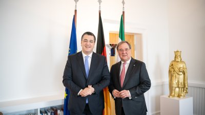 Ministerpräsident Armin Laschet empfängt den Präsidenten des Europäischen Ausschusses der Regionen Apostolos Tzitzikostas