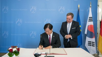 Ministerpräsident Armin Laschet empfängt den Minister für Handel, Industrie und Energie der Republik Korea, Yun-mo Sung