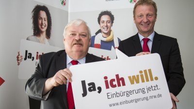 NRW startet Offensive für mehr Einbürgerungen, 08.07.2013