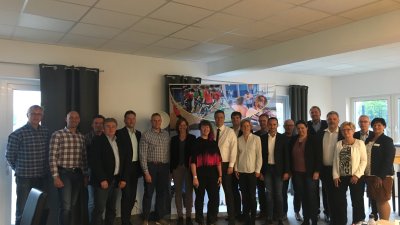 Gruppenbild mit Staatssekretärin Andra Milz auf Ihrer Ehrenamtstour in Hamm.