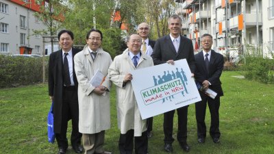 23.04.2012: Japanischer Botschafter informiert sich über Projekte der Energiewende