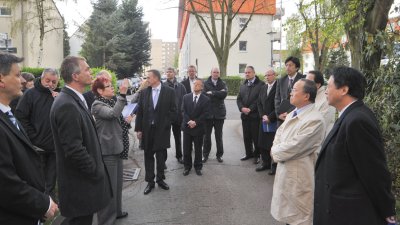 23.04.2012: Japanischer Botschafter informiert sich über Projekte der Energiewende