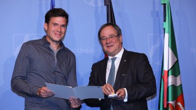Rettungsmedaille des Landes Nordrhein-Westfalen an Julius Pfeifer