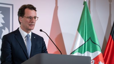 Ministerpräsident Hendrik Wüst lädt zum traditionellen Fastenbrechen in die Staatskanzlei ein