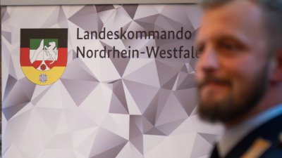 Ministerpräsident Wüst ehrt Soldatinnen und Soldaten der Bundeswehr und Repräsentanten der befreundeten Streitkräfte