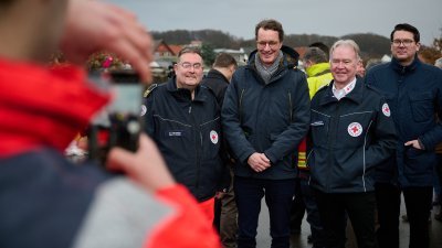 Ministerpräsident besucht gemeinsam mit Minister Krischer von Hochwasser bedrohte Gebiete 
