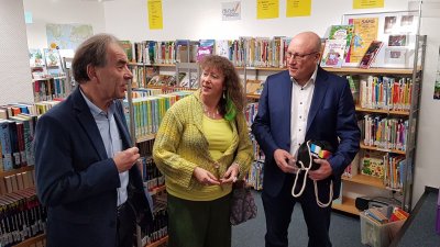 Staatssekretärin Andrea Milz bei den Lütteraten.