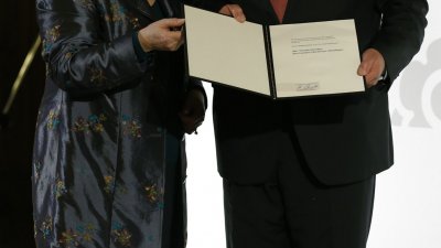 Verleihung des Verdienstordens des Landes Nordrhein-Westfalen