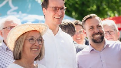 Kundgebung des DGB NRW „Mach dich stark mit uns!“ in Siegburg