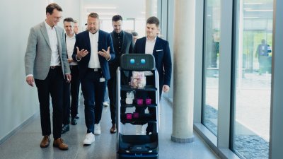 Besuch beim Unternehmen NeurologlQ in Siegen