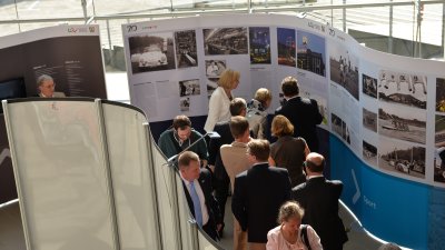 Eröffnung der Wanderausstellung „schwarz-weiß wird bunt - 70 Jahre NRW"