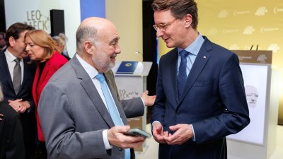 Verleihung des Leo-Baeck-Preises 2024: Ministerpräsident Hendrik Wüst hält Laudatio auf Preisträger Hans-Joachim Watzke