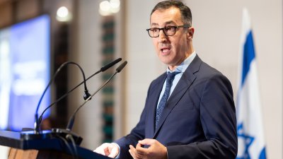 Ministerpräsident Hendrik Wüst spricht bei Chanukka-Empfang des Botschafters Ron Prosor in Berlin