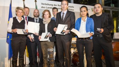 Minister Jäger zeichnet 30 Lebensretter mit der Rettungsmedaille des Landes aus, 13.12.2013