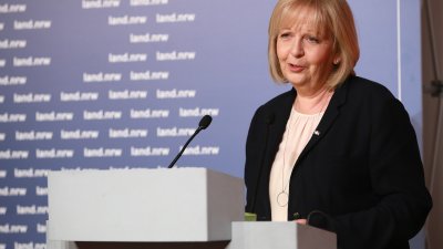 Ministerpräsidentin Kraft verleiht die Rettungsmedaille an 30 Bürgerinnen und Bürger