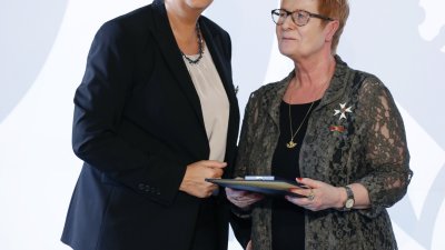 Verdienstorden Nordrhein-Westfalen, 24.08.2012