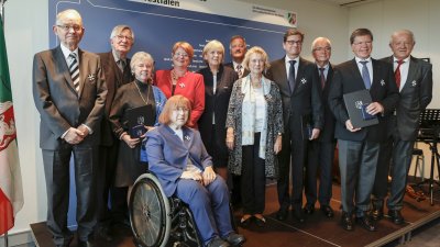 Landesverdienstorden 2015