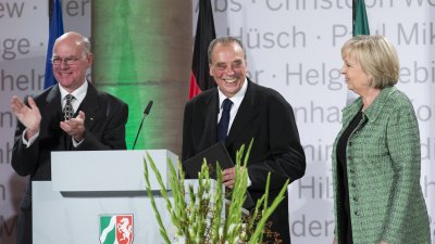 Günther Uecker erhält den Staatspreis des Landes Nordrhein-Westfalen