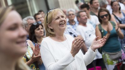 Ministerpräsidentin Hannelore Kraft bei A-Cappella-Gruppe "Männersache"