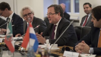 Erste niederländisch-nordrhein-westfälische Regierungskonsultationen