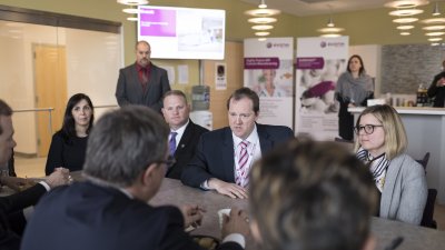 Ministerpräsident Armin Laschet besucht Evonik in New Jersey