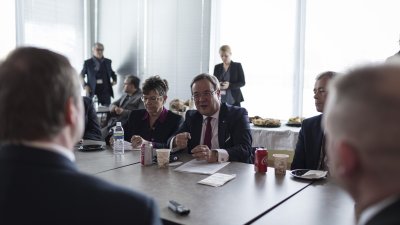 Ministerpräsident Armin Laschet besucht Evonik in New Jersey