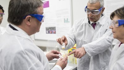 Ministerpräsident Armin Laschet besucht Evonik in New Jersey