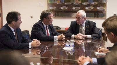 Ministerpräsident Armin Laschet trifft Gouverneur Philip D. Murphy in Trenton (New Jersey)