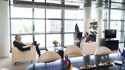Reise nach Paris