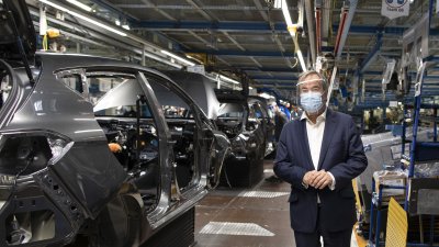 Ministerpräsident Armin Laschet besucht Ford-Werk Köln