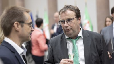 Ministerpräsident Hendrik Wüst ernennt sein neues Landeskabinett