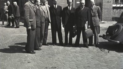 Historische Bilder: Landesregierungen seit 1946