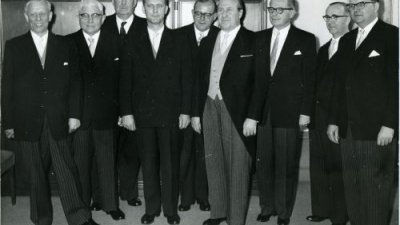 Historische Bilder: Landesregierungen seit 1946